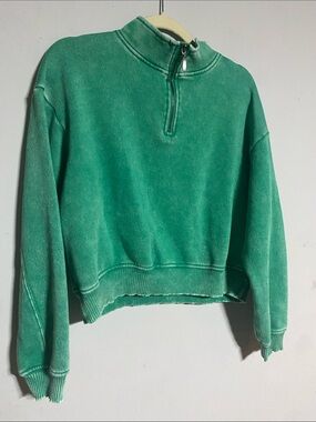 Zenana Outfitters Green Half-Zip Pullover Sweater
